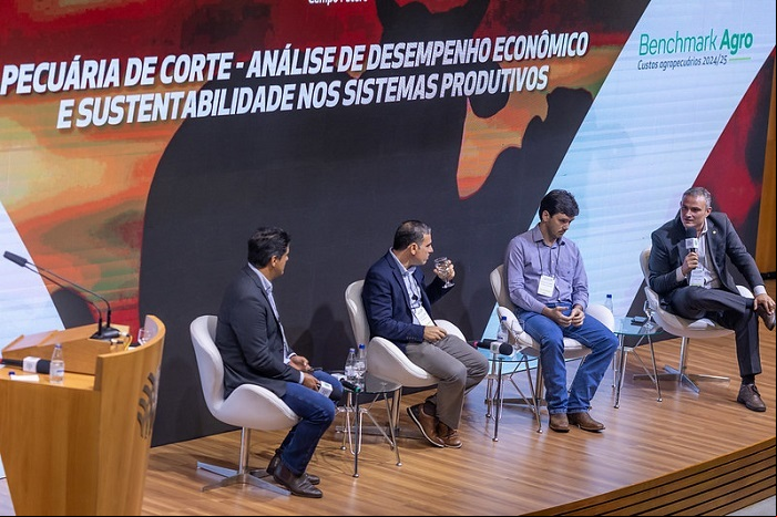Debate tratou da análise de desempenho econômico e sustentabilidade nos sistemas produtivos